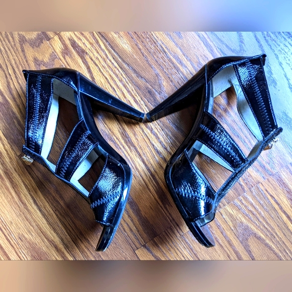 Michael Kors Shoes - MICHAEL Kors zipper sandals 3.5" heels size 7